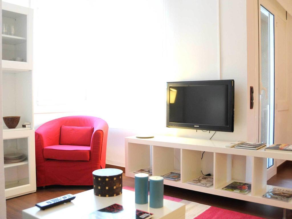Your Home In Barcelona Apartments — Photos 1